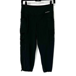 Eddie Bauer EUC women’s cropped pants size small